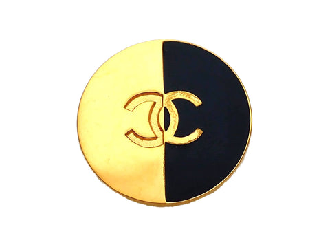 Authentic Vintage Chanel pin brooch Black Gold CC logo Round