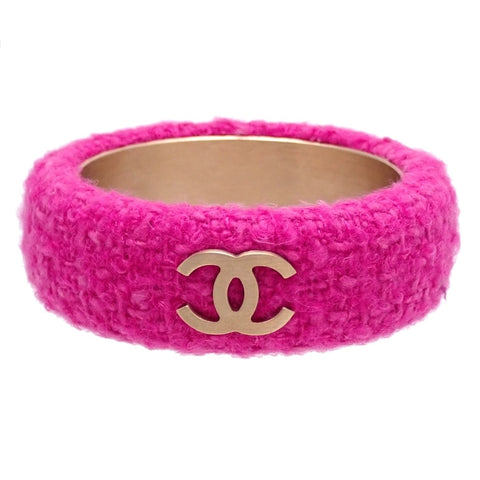 Authentic Vintage Chanel bangle bracelet CC logo tweed pink unique