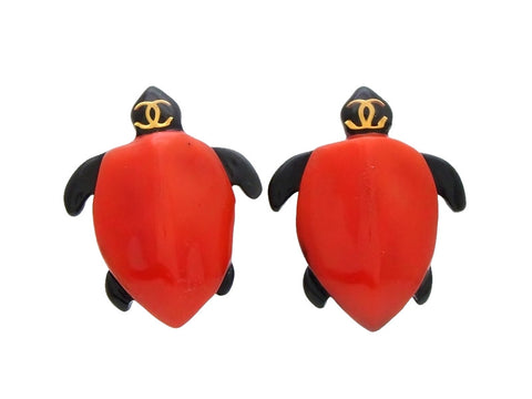 Vintage Chanel turtle earrings CC logo red plastic