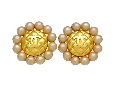 Vintage Chanel earrings CC logo quilted round pearls