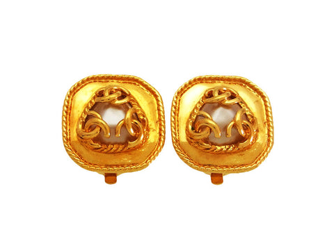 Vintage Chanel earrings CC logo pearl quad