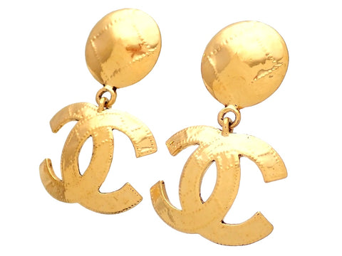 Authentic vintage Chanel earrings Dotted Round Clip CC logo double C Dangled