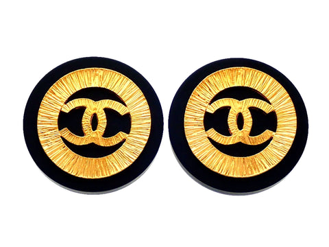 Authentic vintage Chanel earrings Black Gold Round CC Logo