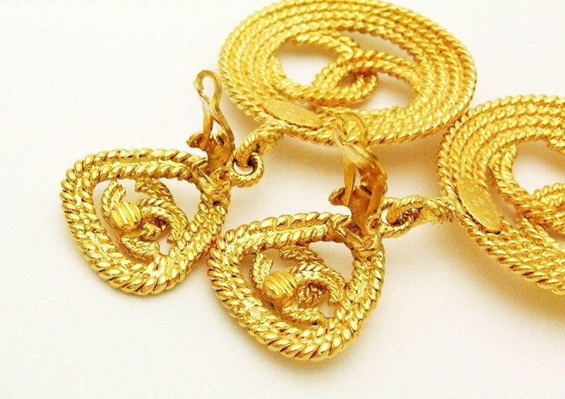 Authentic vintage Chanel earrings huge swing gold CC hoop dangle