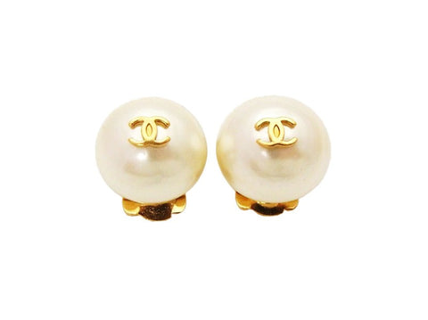 Authentic vintage Chanel earrings CC logo white pearl small earrings