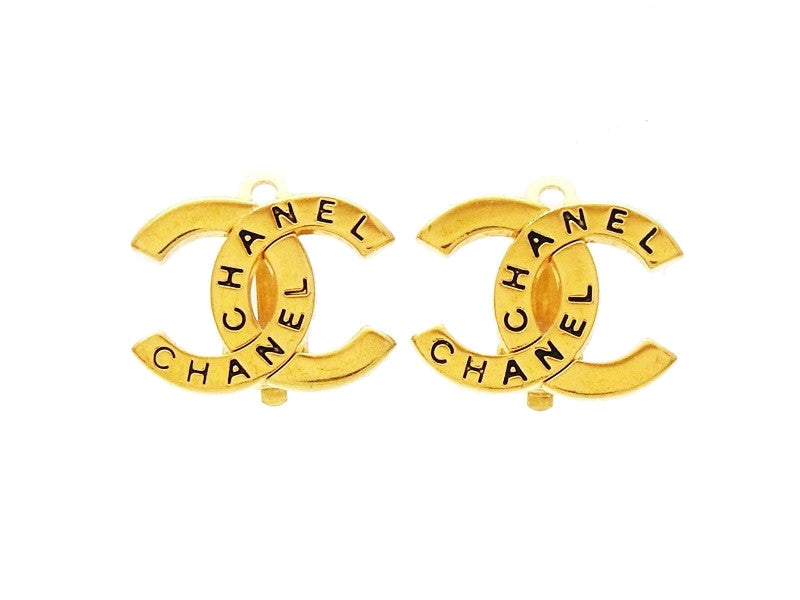 Authentic vintage Chanel necklace chain choker CC pendant  Vintage Five