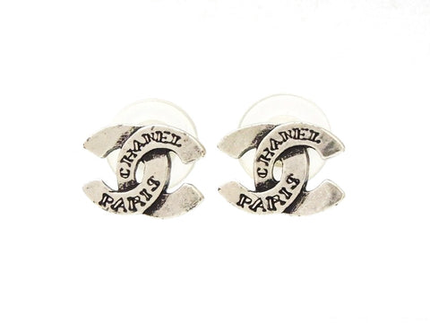 Chanel stud earrings CC logo silver color Authentic vintage Chanel