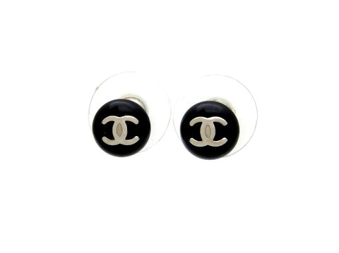 Vintage Chanel stud earrings CC logo black round small