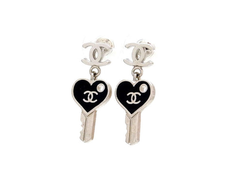 Vintage Chanel stud earrings CC logo heart black dangle